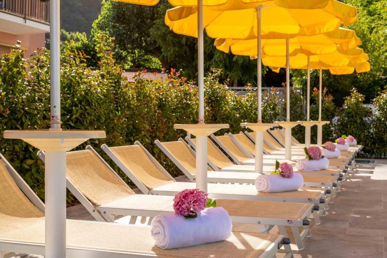 Hotel Riviera Deiva Marina Exterior foto