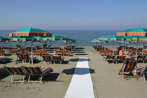 Hotel Riviera Deiva Marina Exterior foto